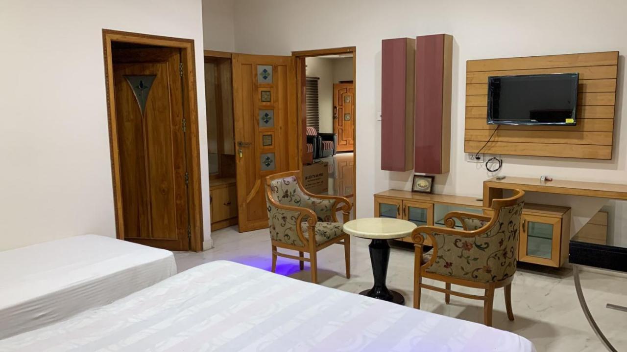 Hill View Paradise - 2Bhk'S & Rooms - A Golden Group Of Premium Home Stays - Tirupati Exteriér fotografie