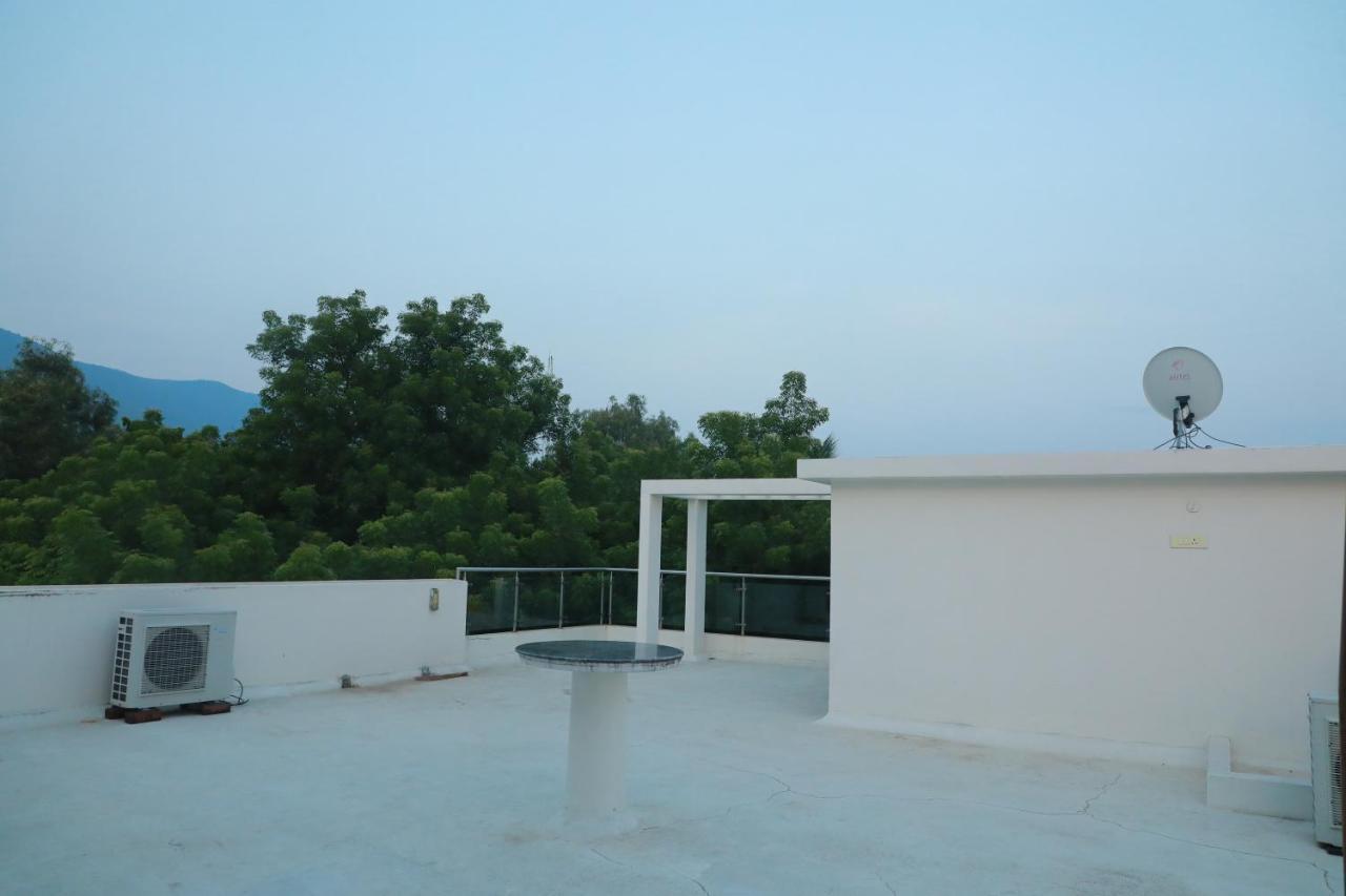 Hill View Paradise - 2Bhk'S & Rooms - A Golden Group Of Premium Home Stays - Tirupati Exteriér fotografie