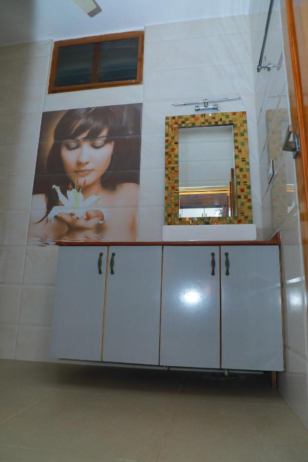 Hill View Paradise - 2Bhk'S & Rooms - A Golden Group Of Premium Home Stays - Tirupati Exteriér fotografie