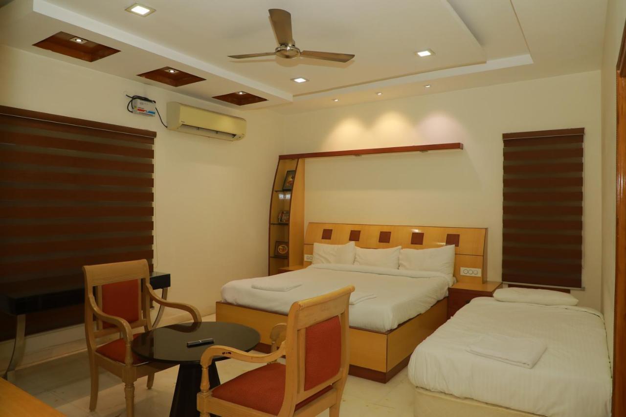 Hill View Paradise - 2Bhk'S & Rooms - A Golden Group Of Premium Home Stays - Tirupati Exteriér fotografie